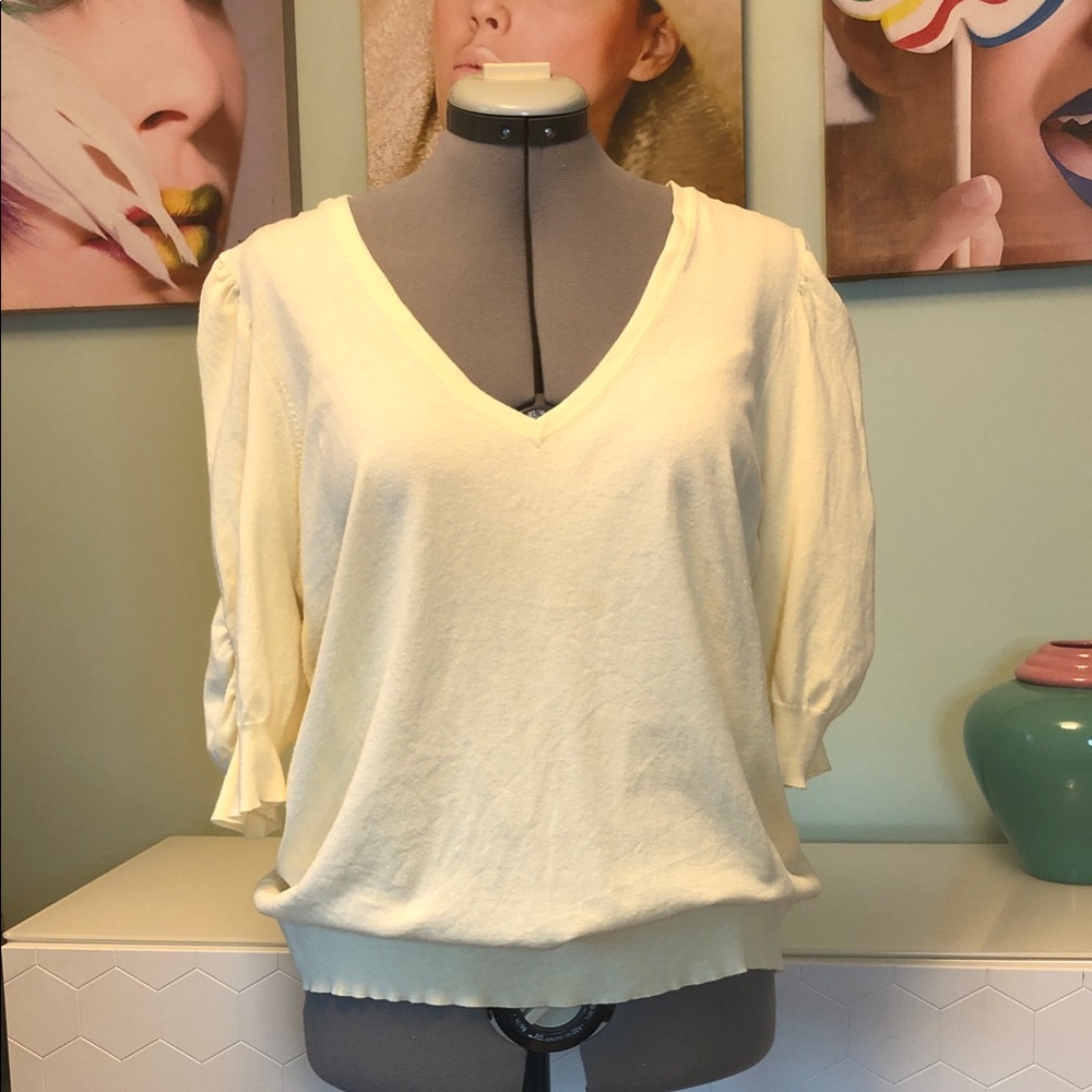 ESQUALO Cream V-Neck Sweater